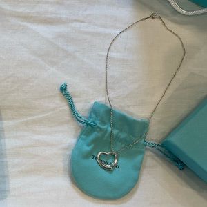 Tiffany & Co. Elsa Peretti Sterling Silver Open Heart Pendant Necklace 22mm